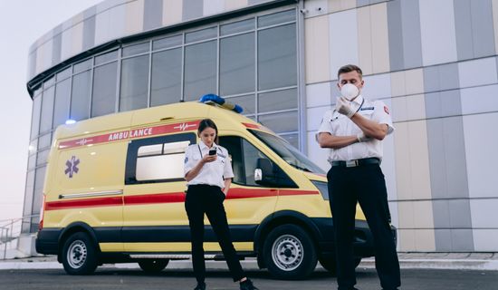 武强救护车转运病人算来回费用吗？
